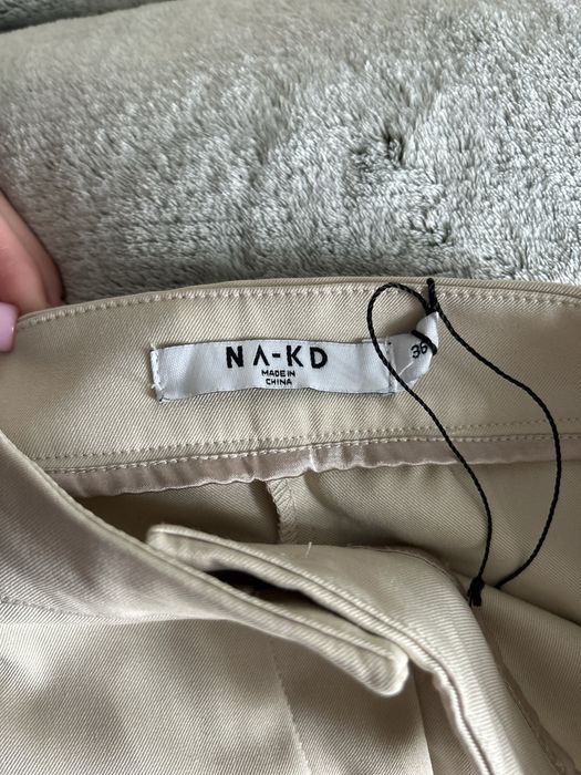 Бежеві штани брюки NA-KD 36 розмір нові