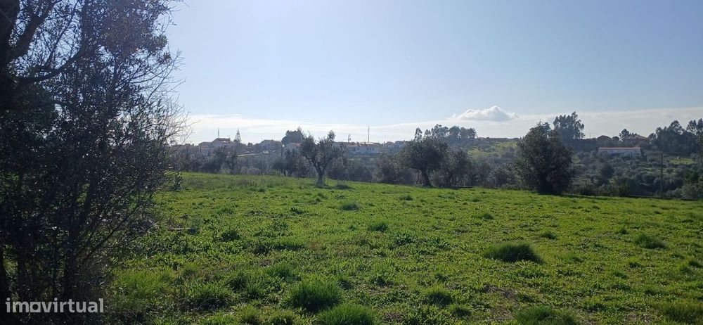 Terreno Urbano com 1535m2 em Alburitel Concelho de Ourém. Possível e — Alburitel, Santarém