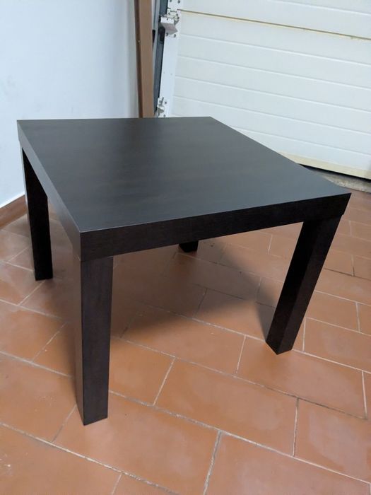 Mesa de apoio em preto