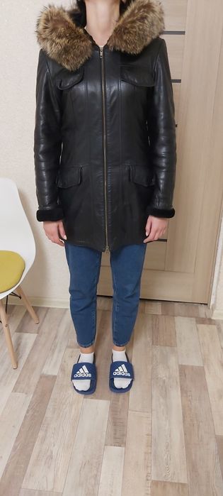 Дублянка жіноча  в ідеальному стані