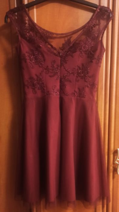 Sukienka Bordo 38