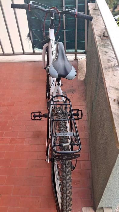 vendo bicicleta em bom estado