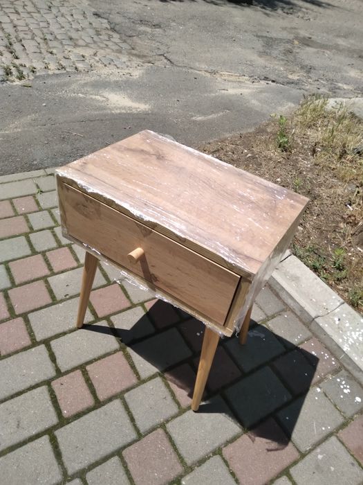 Тумба прикроватная