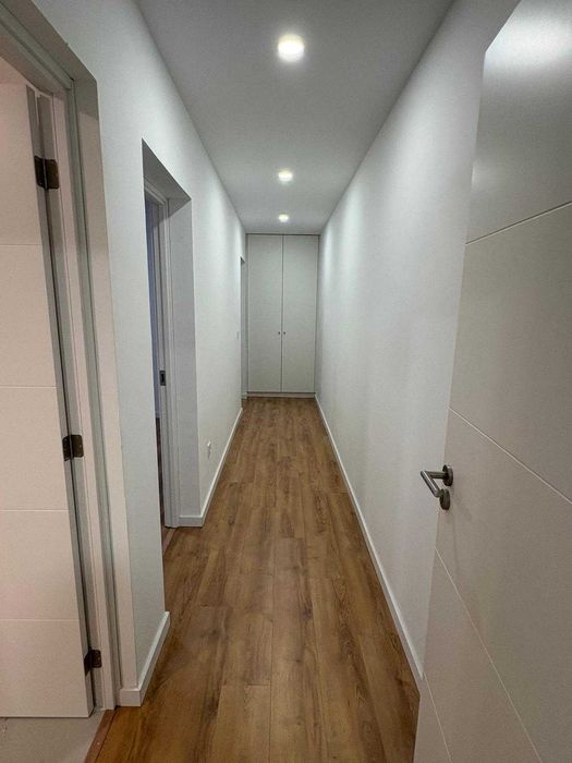 Apartamento T2 totalmente remodelado em Vale de Grou