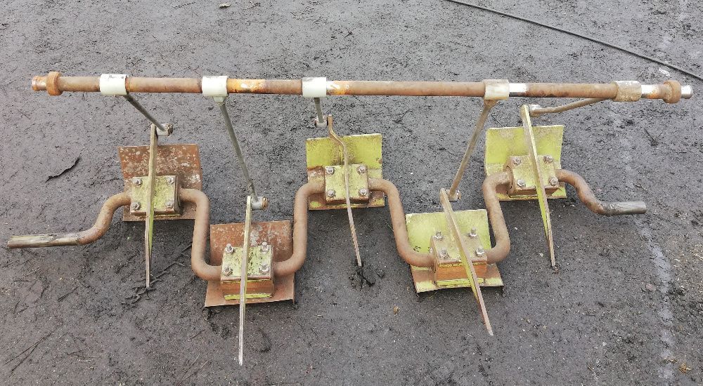 Palec aktywny komplet 4,5,6 szt kombajn claas Mercator Dominator różne