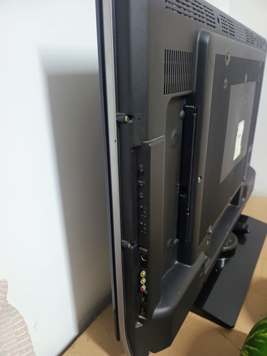 Телевізор sharp lc-42x20e