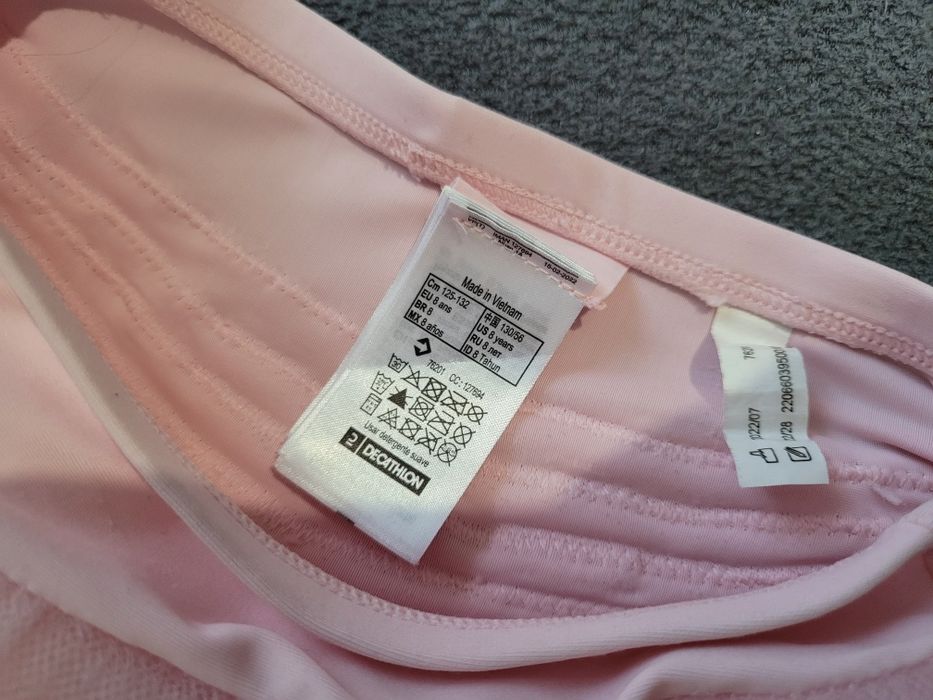 Decathlon tutu spódniczka 125-132