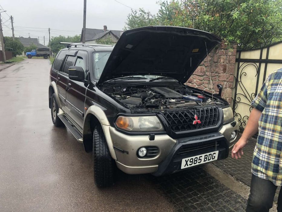 Разборка шрот запчасти Mitsubishi Pajero Sport Паджеро Спорт 2.5д 3.0б