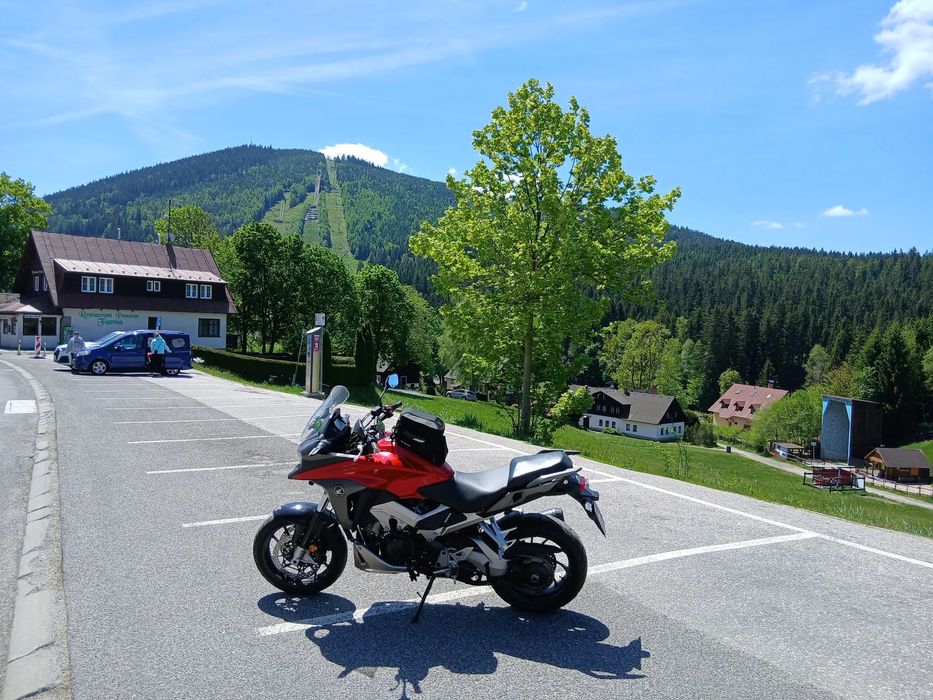 Honda VFR 800 Crossrunner Bezwypadkowy z Niemiec Tylko 15495km 1wł. jak Nowy