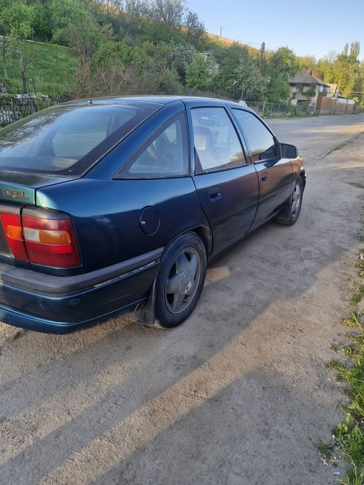 Продам Opel Vectra a 2.0 газ /бензин 1995рік