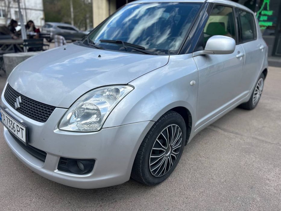 Продам авто Suzuki Swift 1,4 бензин 2008 рік