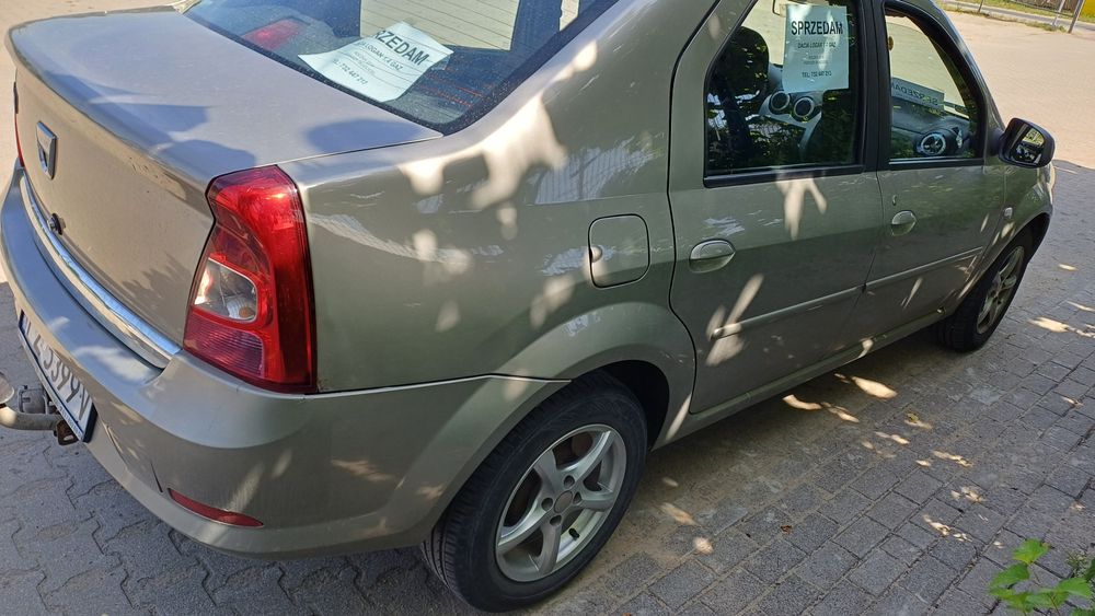 Samochód Dacia Logan