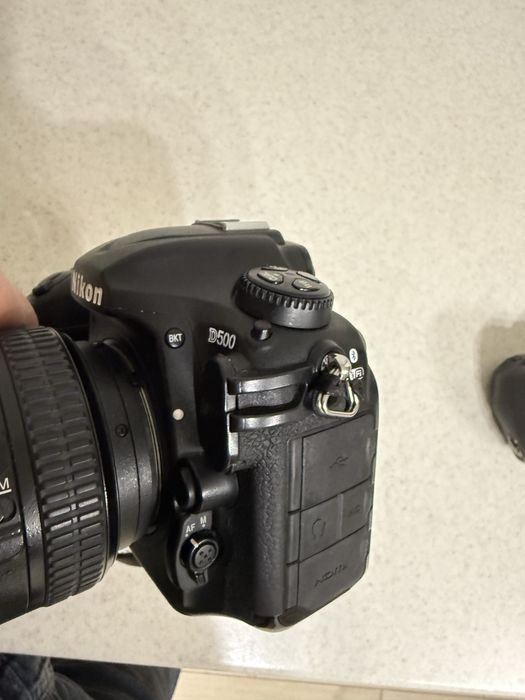 Продам Nikon D500 + Nikon 17-55mm f/2.8 (топ-комплект)