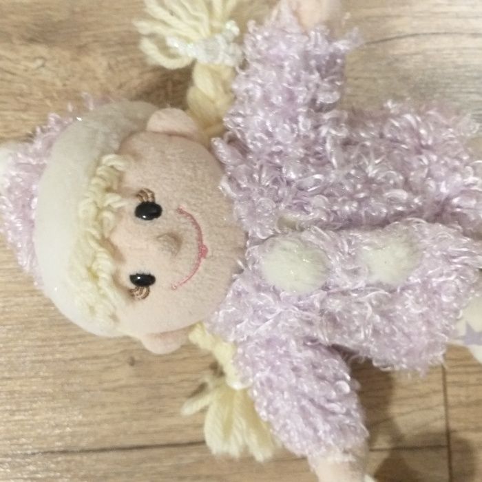 Lalka śnieżynka przytulanka