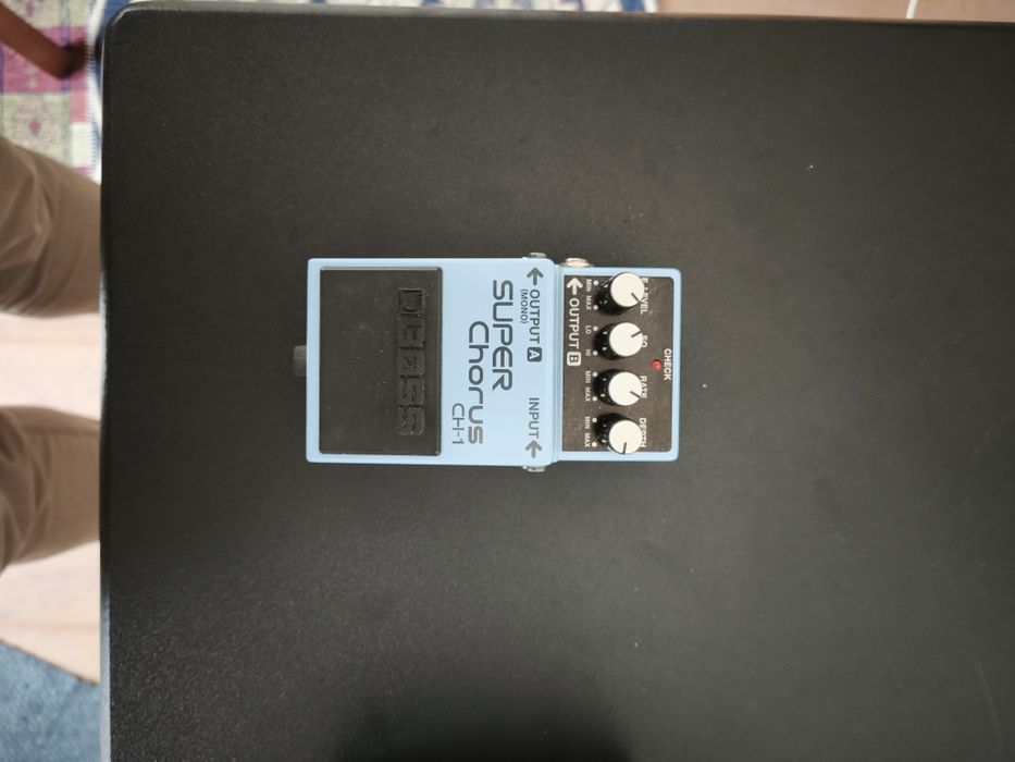 Pedais guitarra elétrica
