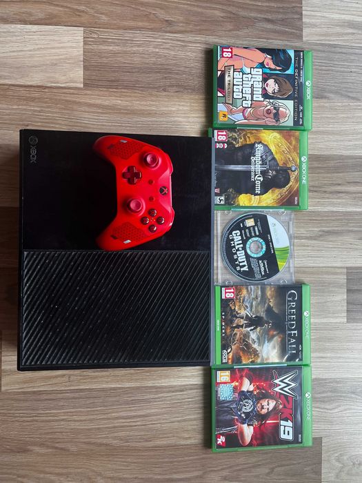 Xbox One + 6 Gier + Czerwony pad