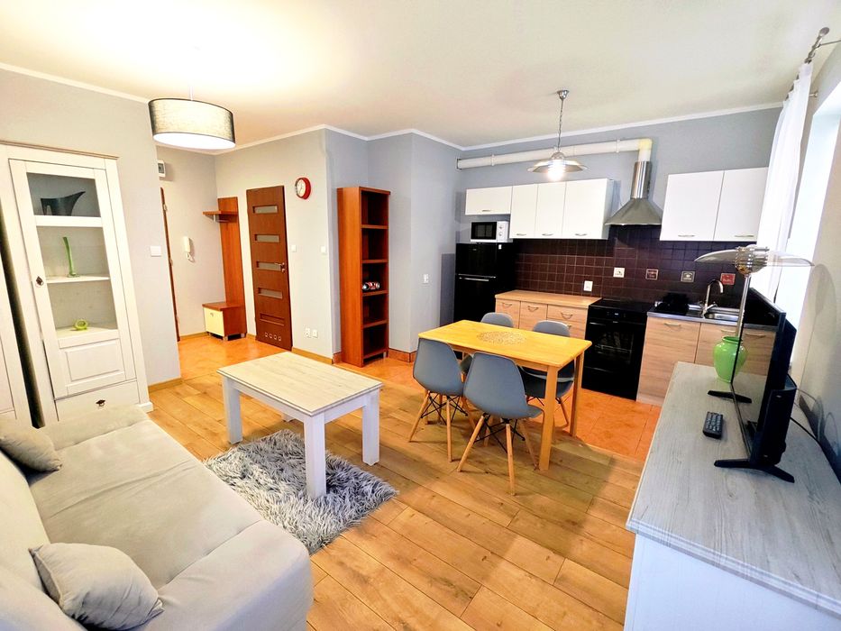 Jasne, funkcjonalne i przestronne mieszkanie 30,5 m² – ul. Nowy Świat 7 (Osiedle Zamknięte)