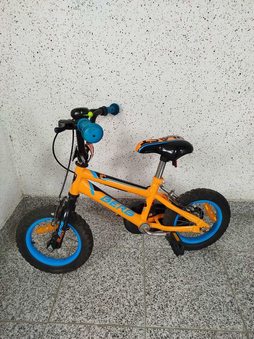 Bicicleta criança com rodinhas