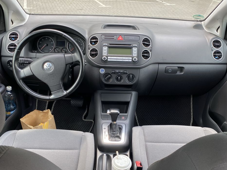 Golf Plus 1.6 Бензин Автомат