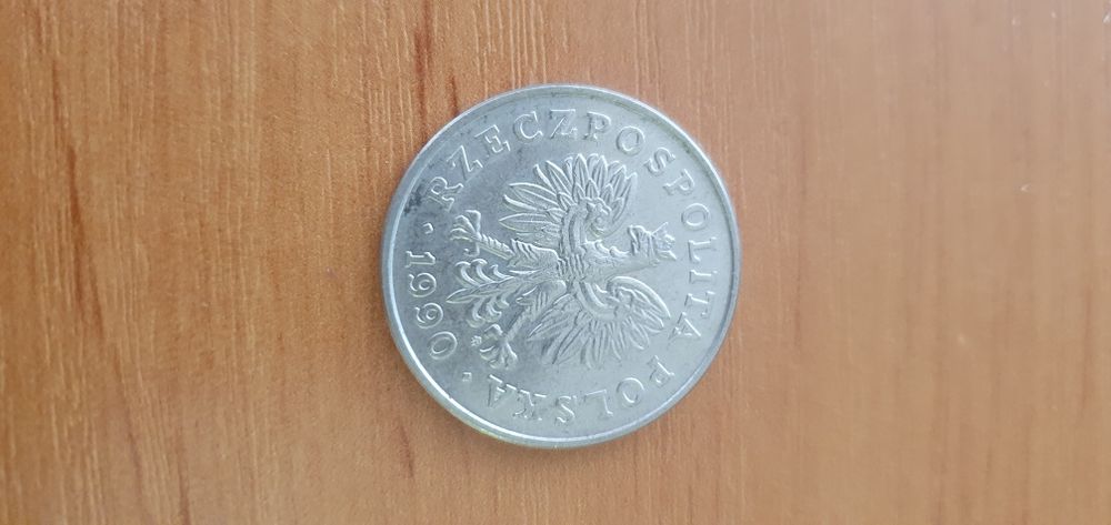 Moneta 100zł z 1990 roku