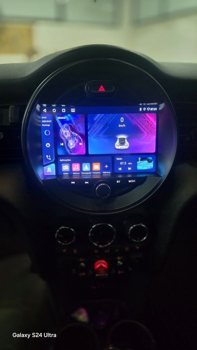 Rádio Mini F55 F56 Android 14 (Novo)
