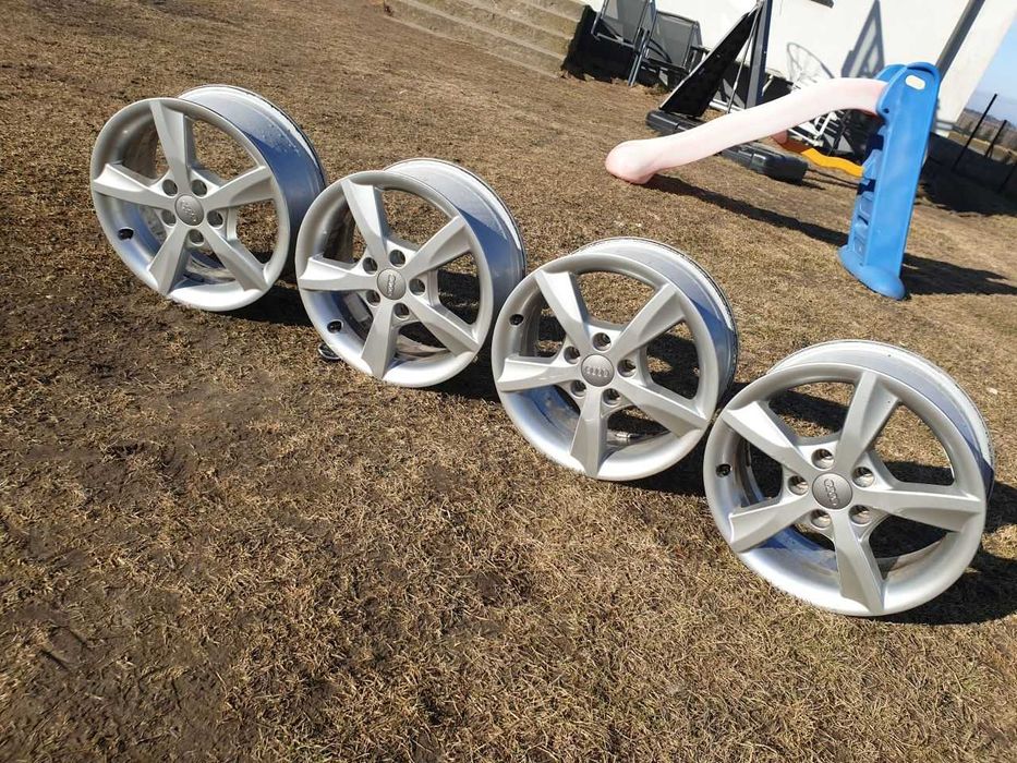 Felgi aluminiowe Audi R16 5x112 6,5JX16H2 ET 43 centr 57,1mm