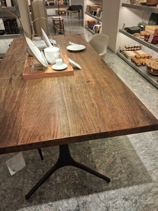 Mesa jantar da Area em Madeira