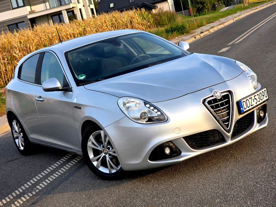 Alfa Romeo Giulietta 1.4T 170KM Ledy Klimatronik PDC Carpey SONY Gwint BOSE
