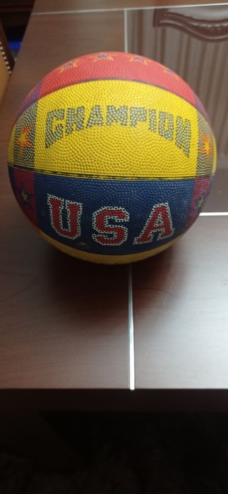 Bola de Basket Champion...