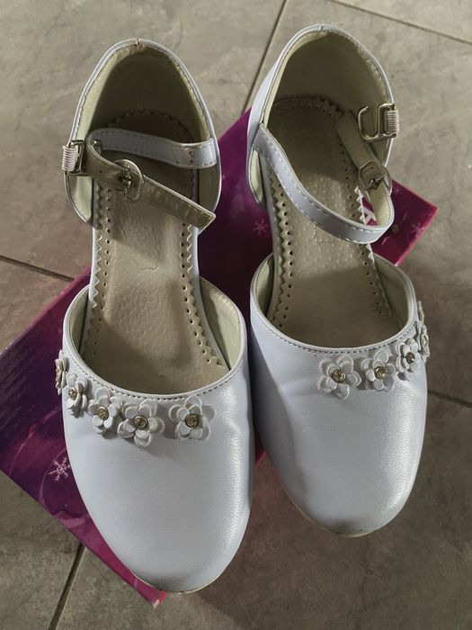 Buty białe roz. 32