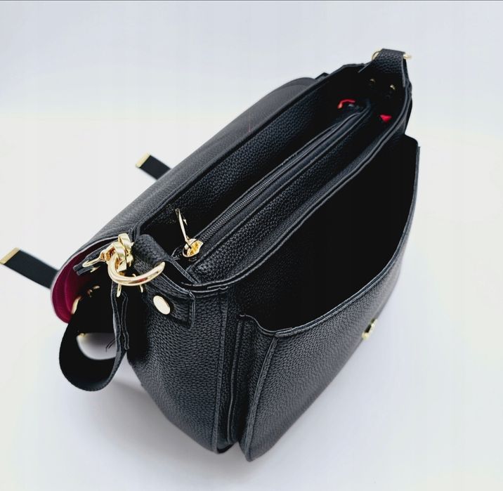 Torebka listonoszka z klapką Massimo Contti skóra ekologiczna czarna