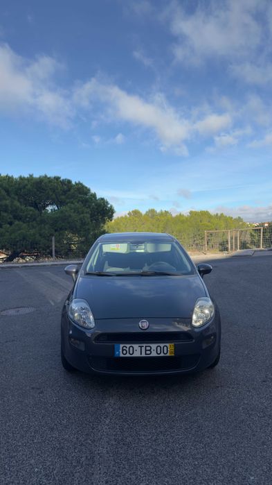 Fiat Punto 1.2 Versão: City | Gasolina Viatura Nacional | Ano 2017 — photo 2