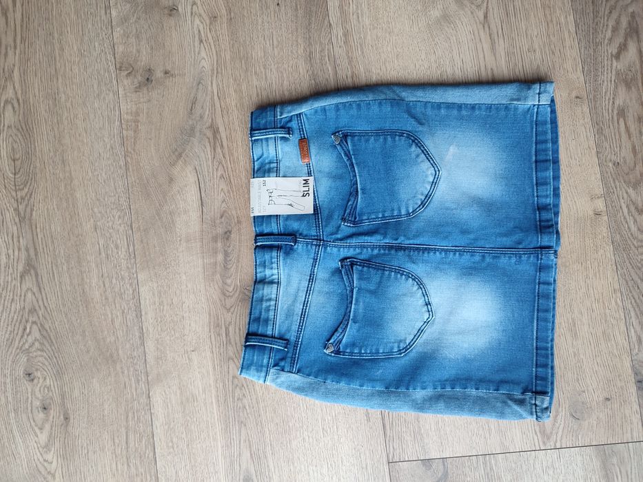 Nowa spódnica jeans 152 dla dziewczynki