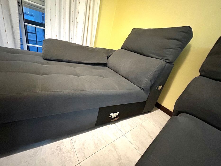 Sofá tamanho Família retrátil