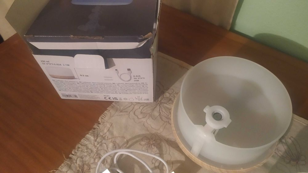 Humidificador com luzes