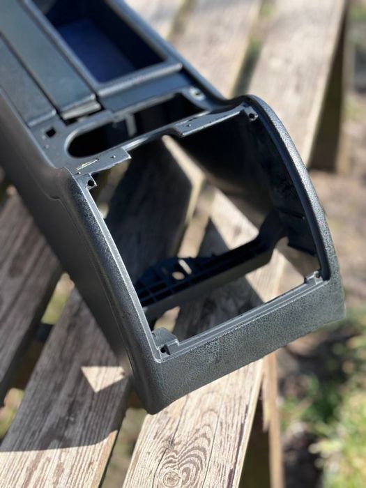 Центральна консоль Audi a6c5 2003