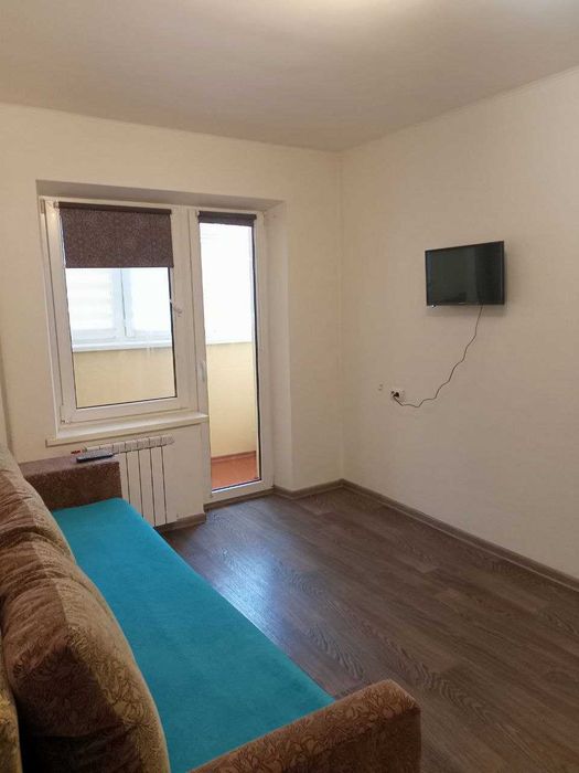 1к квартира подобово, пр-т Червоної калини 8в (Троєщина)