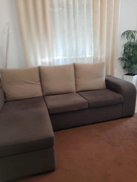 Sofá com chaise longue de 2.30m