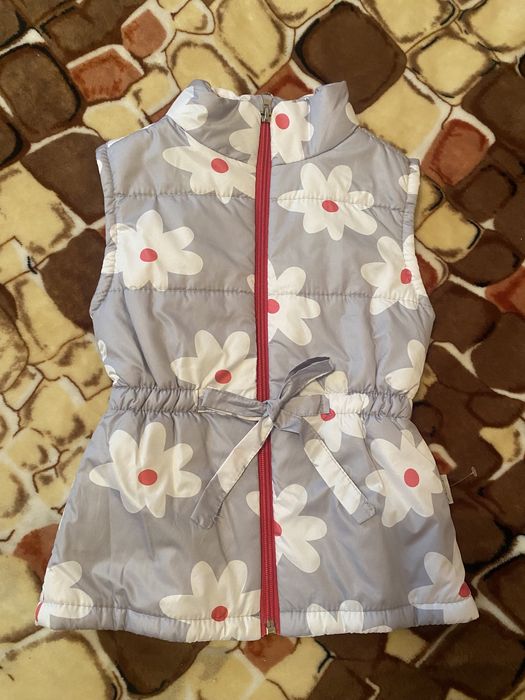 Жилетка для дівчинки