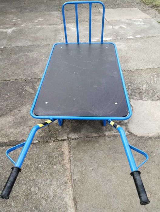 Wózek pasieczny, taczki