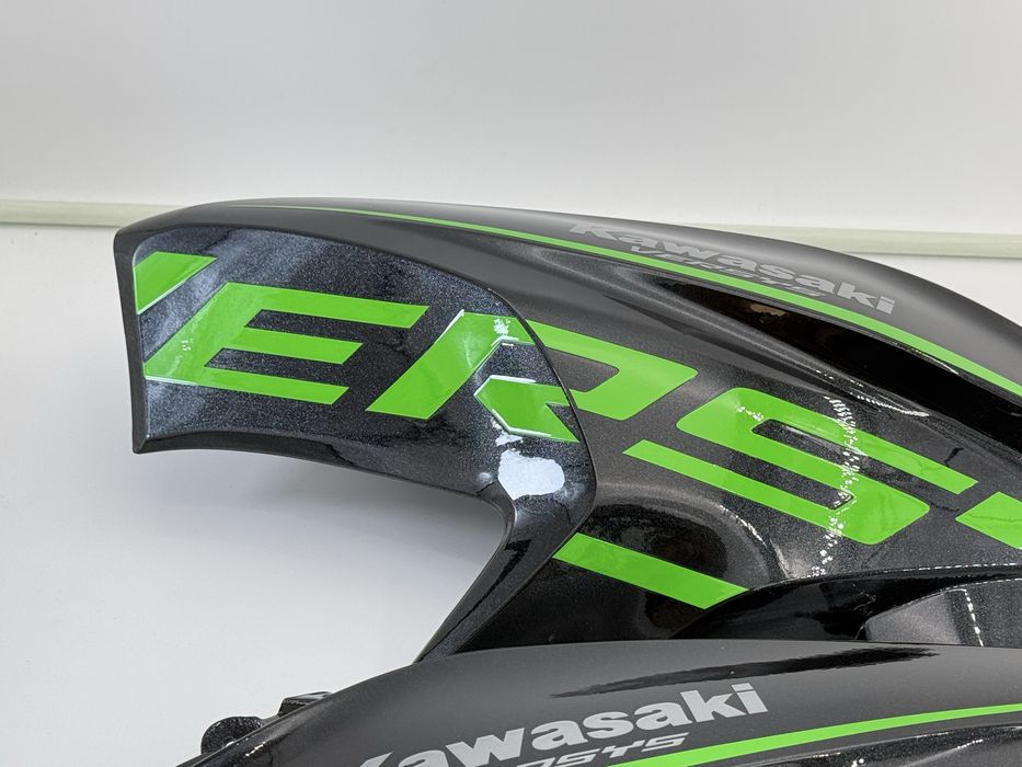 Kawasaki versys 650 bok boczek owiewka L P
