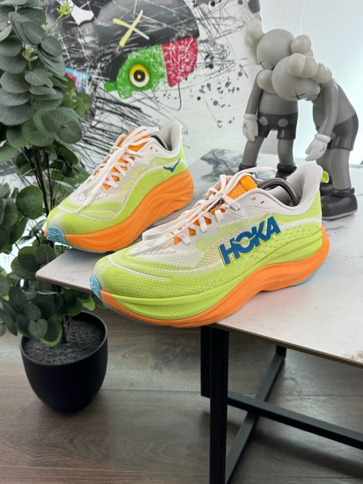 Кросівки Hoka Skyflow 43 розмір Е15510