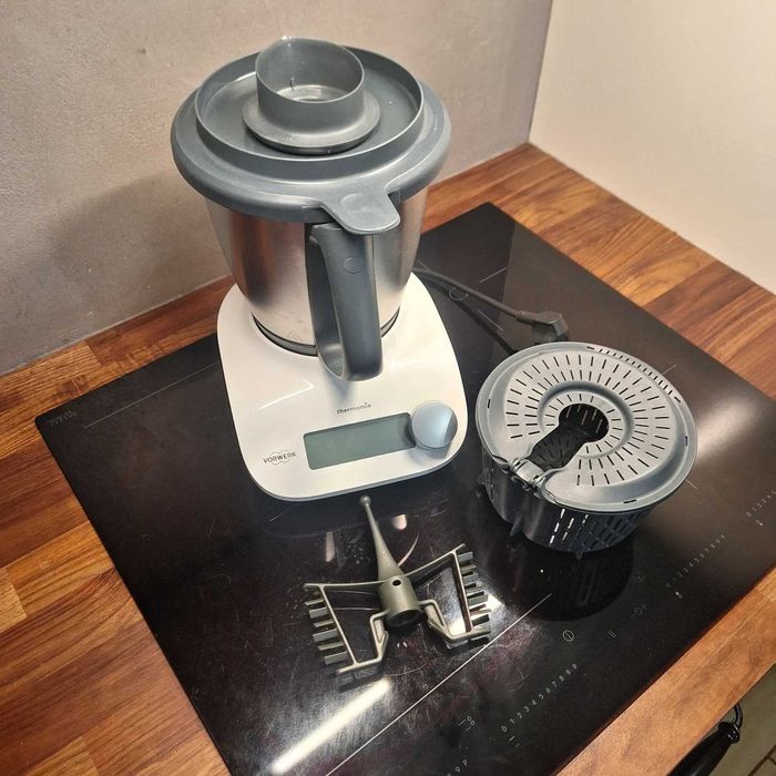 Sprzedam Thermomix TM6 do negocjacji