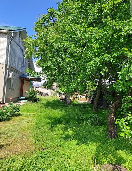 Продам коттедж в центре Кременчуга