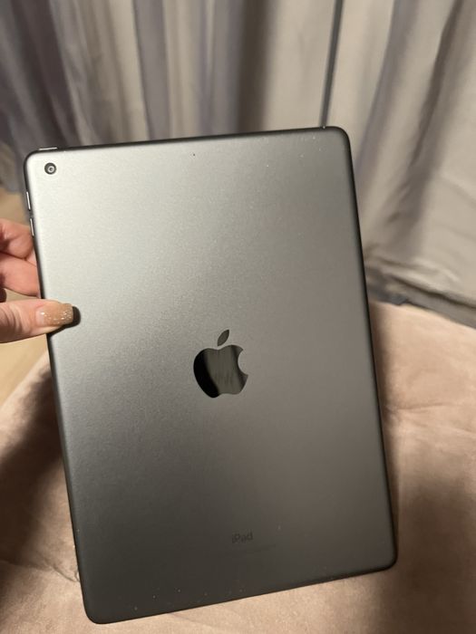 IPad 9 покоління в гарному стані