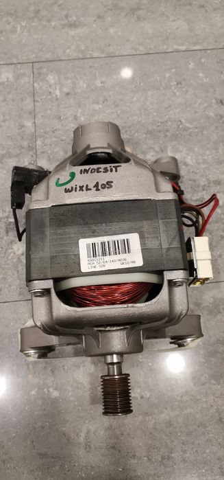 Motor máquina roupa Indesit