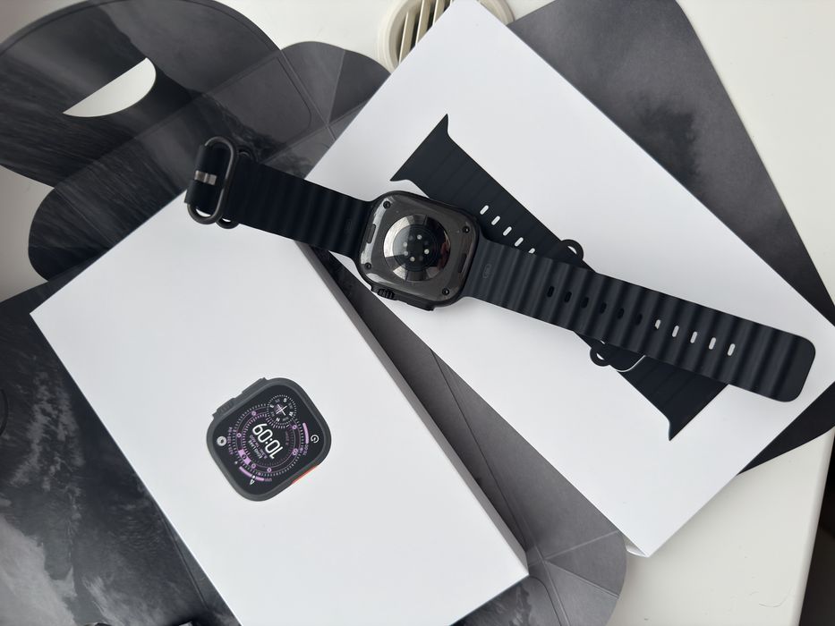 Смарт-часы Apple Watch Ultra 3 GPS + Cellular 49mm Black Titanium Case with Black Ocean Band (MF0J4QP/A)