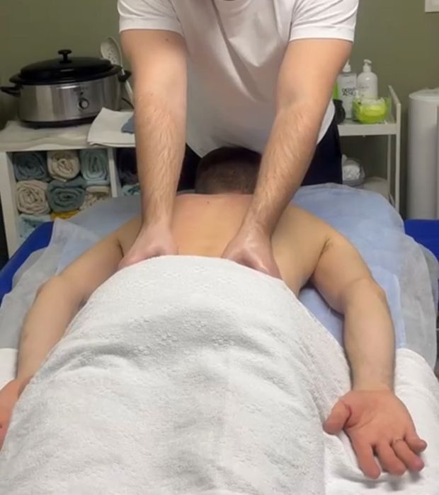 Masaż relaksacyjny/leczniczy od 90 zł