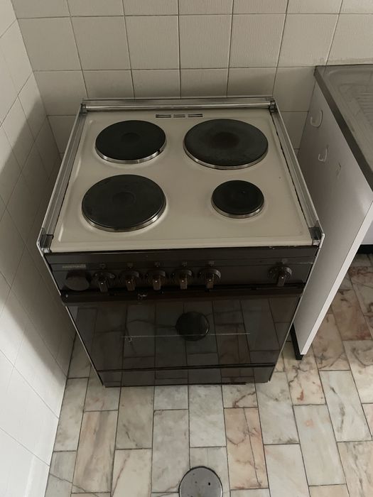Forno e discos eletricos