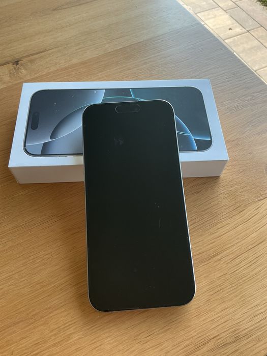 iPhone 16 pro max 256 GB